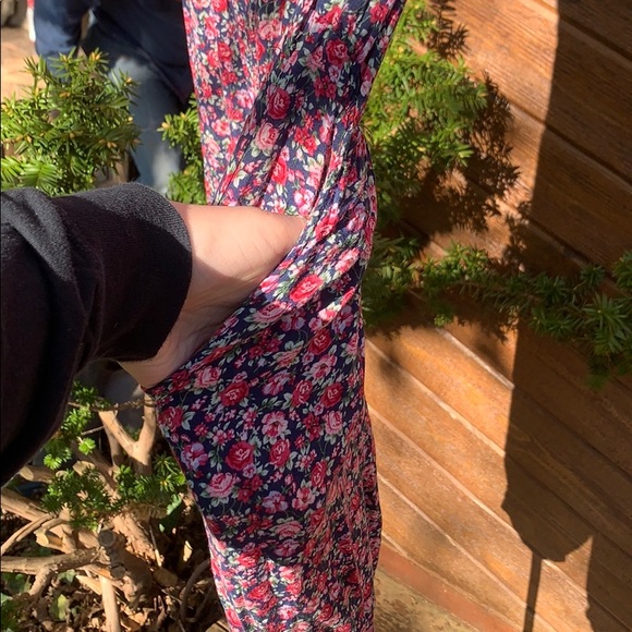Floral print Capri romper - Picture 3 of 5